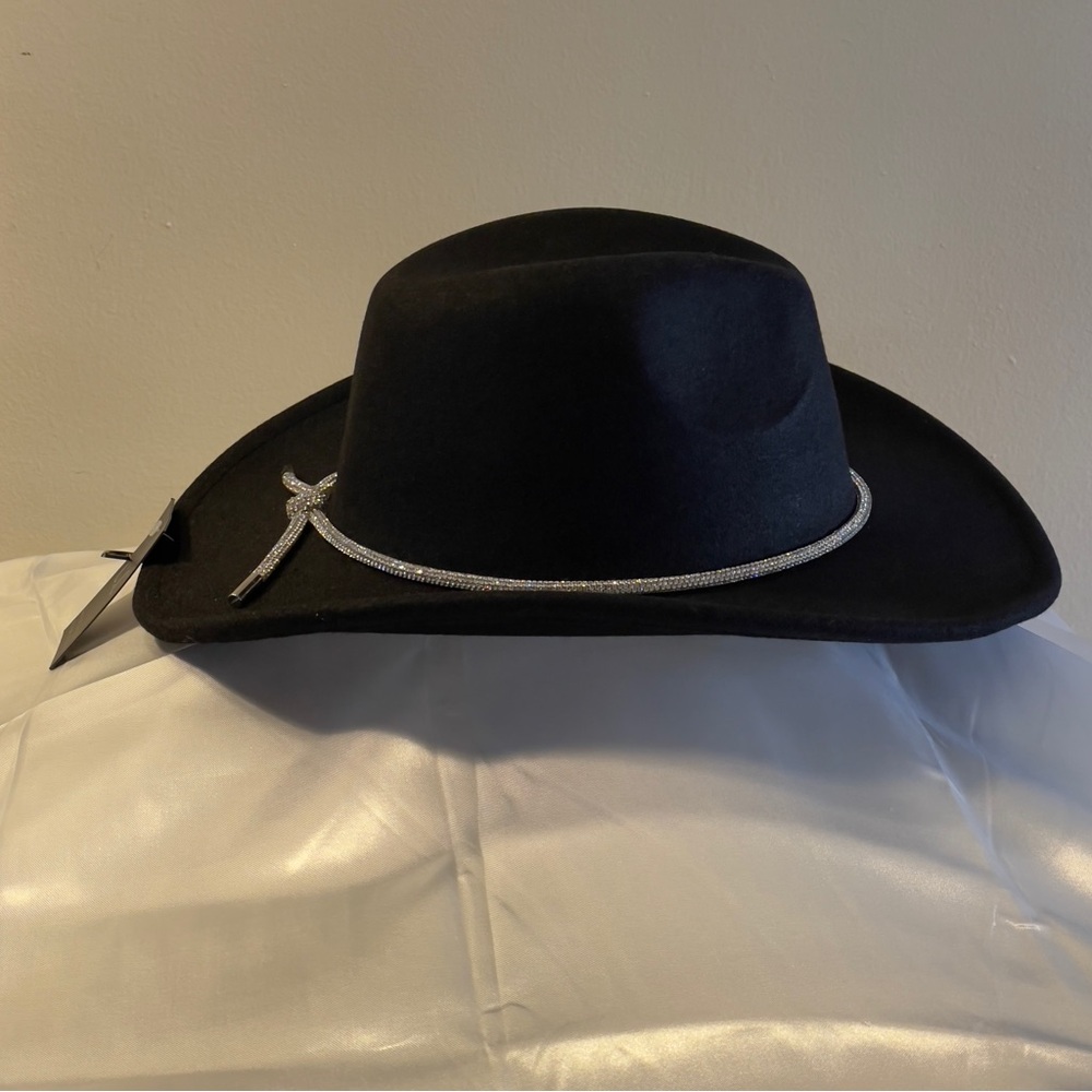 Black Crystal Cowboy Hat – Full Rhinestone Band, Beyoncé-Level Sparkle! NWT✨ - Picture 8 of 16